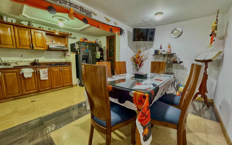 Casa en Envigado en Las Antillas