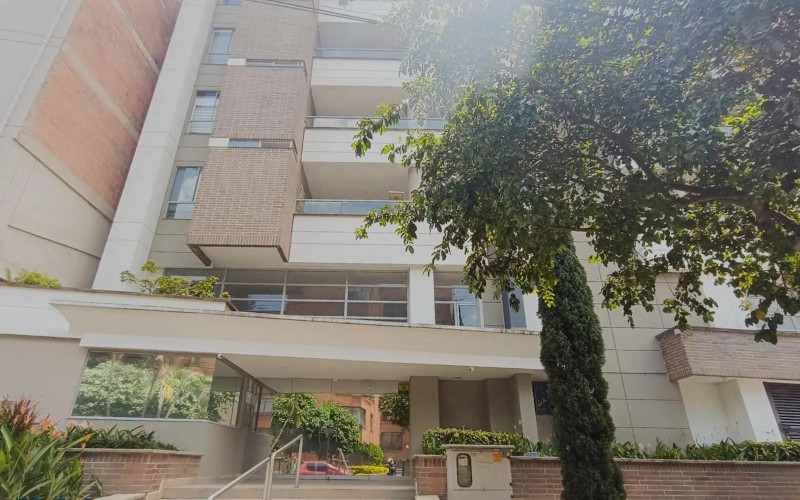 Apartamento en Medellín en Laureles