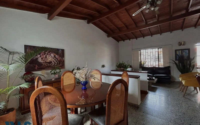Apartamento en Medellín en Granada