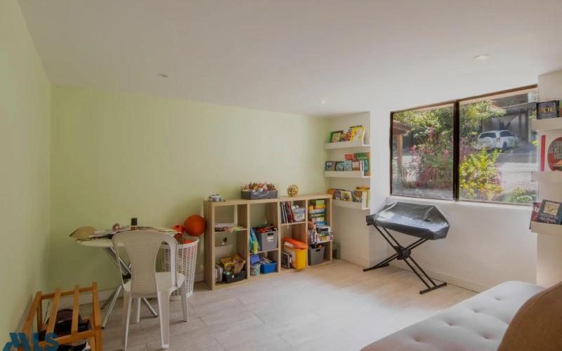 Casa en Envigado en Transversal Intermedia