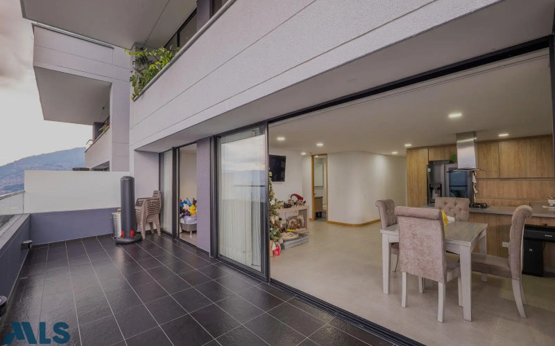 Apartamento en Medellín en Las Palmas
