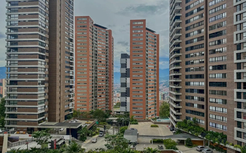 Apartamento en Medellín en Altos del Poblado