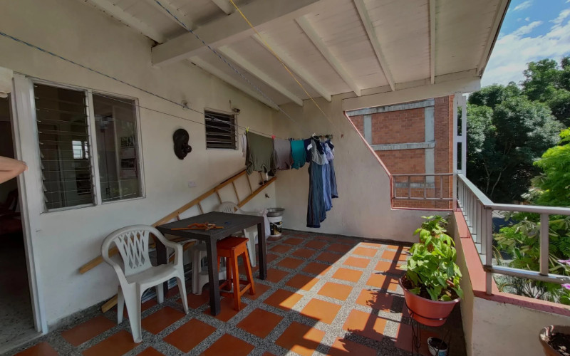 Apartamento en Medellín en Almería
