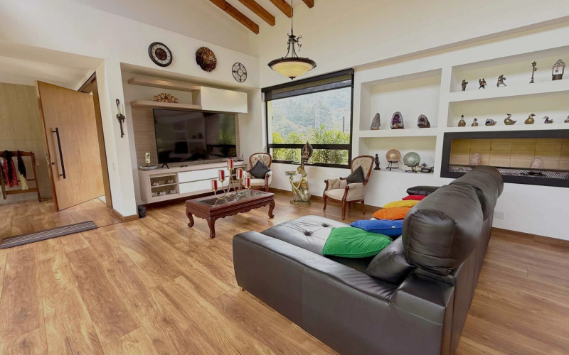 Casa en Envigado en Loma del Escobero