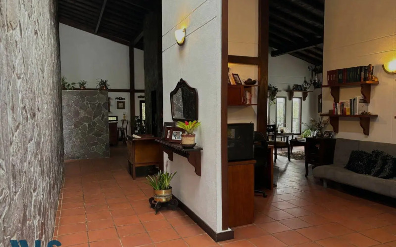 Casa en El Retiro en Alto del escobero (El Retiro)