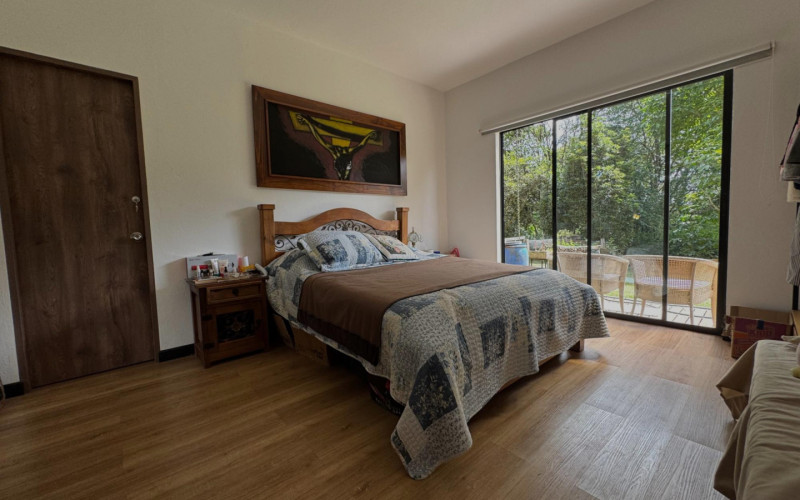 Casa en Envigado en Loma del Escobero