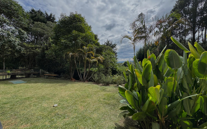Casa en Envigado en Loma del Escobero