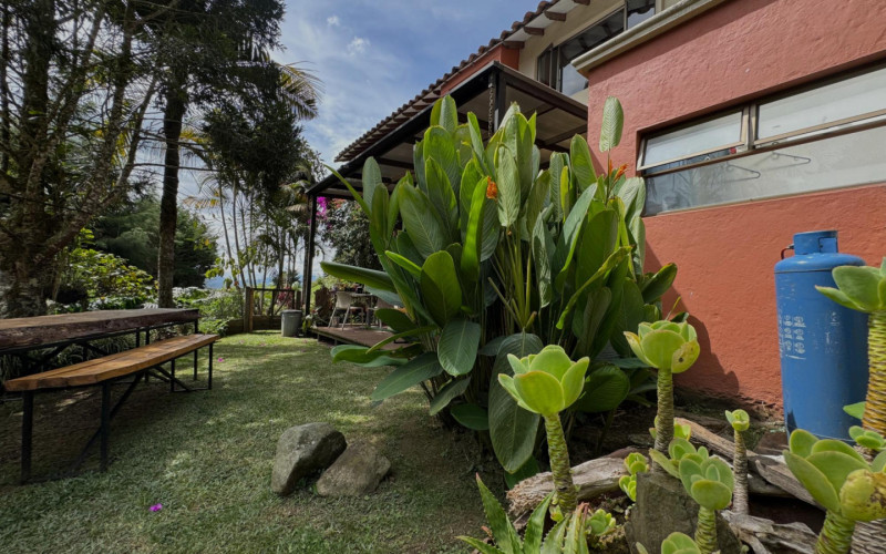 Casa en Envigado en Loma del Escobero
