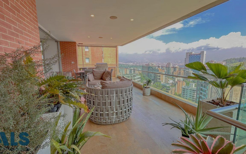 Apartamento en Medellín en El Poblado