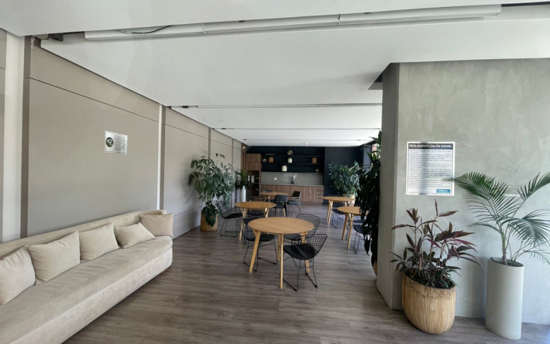 For Rent Elegant Top-Floor Apartment with Panoramic Views for Rent in Lalinde, El Poblado