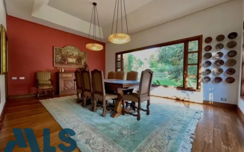 Casa en Envigado en Alto de las Palmas