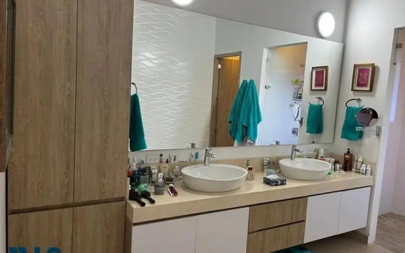 Casa en El Retiro en Corredor Las Palmas - El Retiro