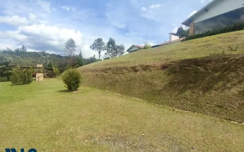 Casa en El Retiro en Corredor Las Palmas - El Retiro