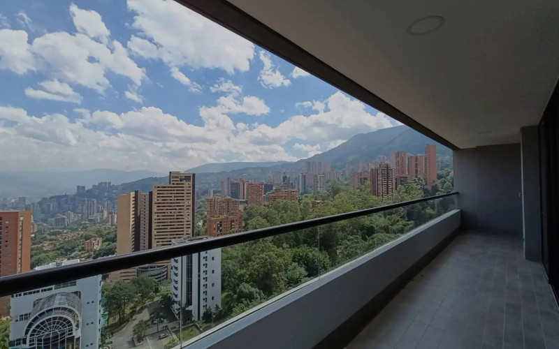 Apartamento en Medellín en Linares