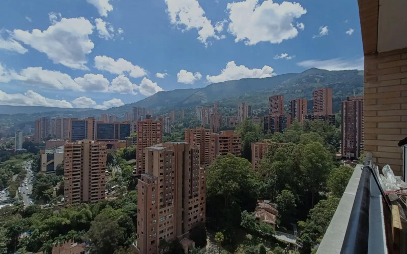 Apartamento en Medellín en Linares