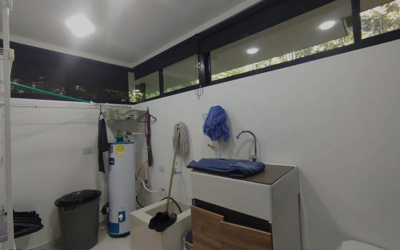 Casa en Envigado en Loma del Escobero