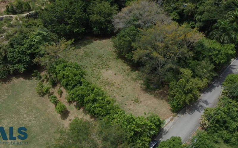Lote Residencial en Santa Fe de Antioquia en V. La Guanábana