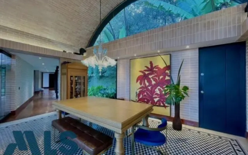Casa en Envigado en Alto del escobero (Envigado)