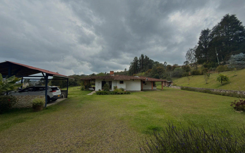 Finca Recreativa en El Retiro en Alto de las Palmas (El Retiro)