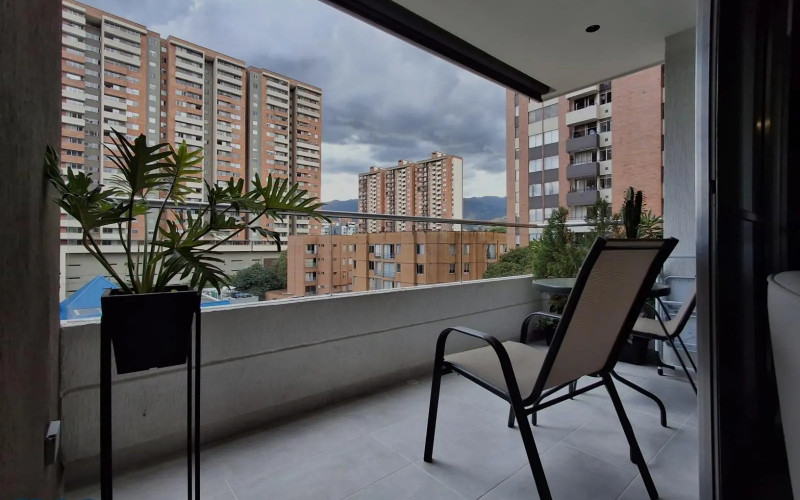 Apartamento en Medellín en Los Colores