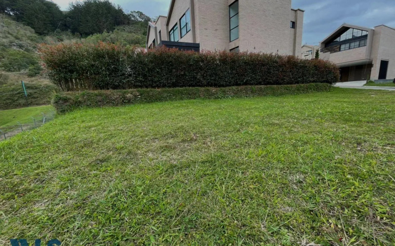 Lote Residencial en El Retiro en Centro