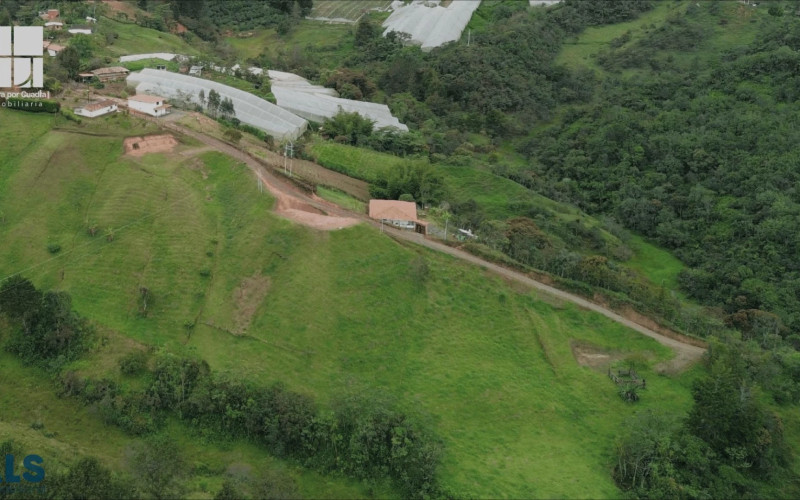 Lote Residencial en Santuario en Autopista Medellín - Bogotá
