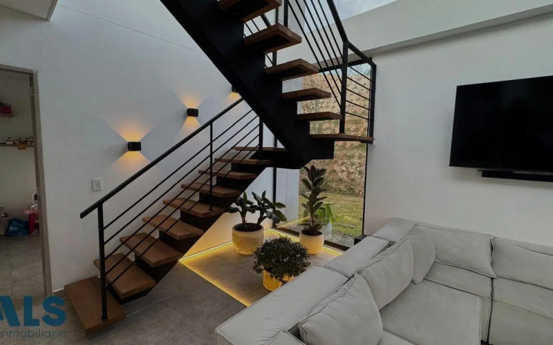 Casa en San Vicente en Chaparral