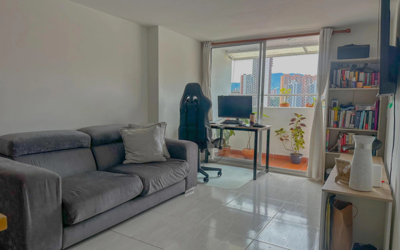 Apartamento en Sabaneta en Tres Esquinas