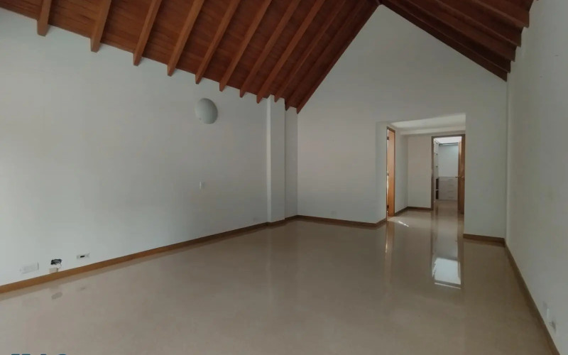 Apartamento en Medellín en El Campestre