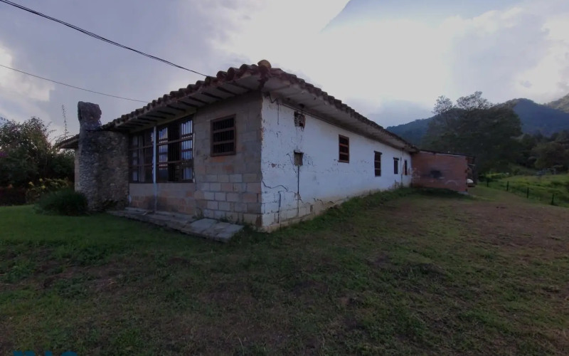 Finca Recreativa en La Ceja en V. Chaparral