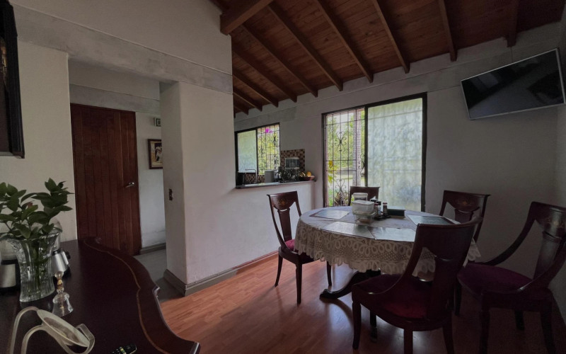 Casa en Envigado en Loma del Escobero