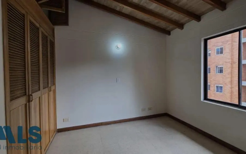 Apartamento en Medellín en Laureles