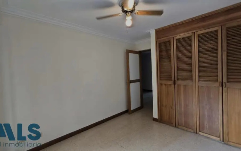 Apartamento en Medellín en Laureles