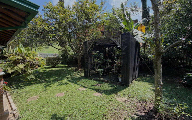 Casa en Sabaneta en Las Lomitas