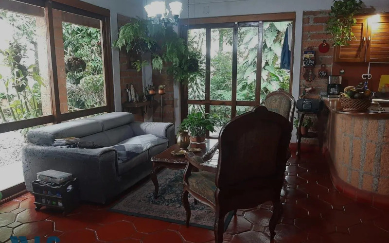 Casa en La Estrella en Ancón San Martín