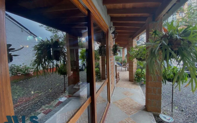 Casa en La Estrella en Ancón San Martín