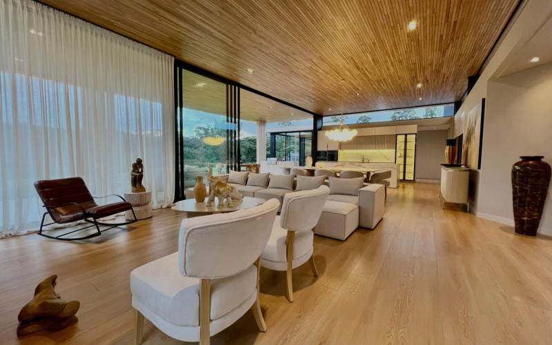 Casa en Envigado en Alto de las Palmas