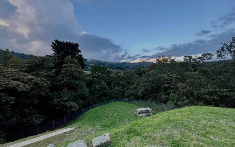 Casa en Envigado en Alto de las Palmas
