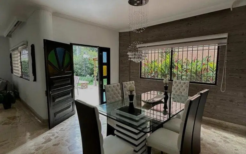 Casa en Envigado en Jardines