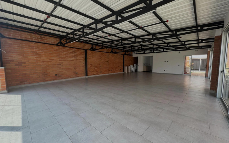 Apartamento en La Estrella en Casa Jardin