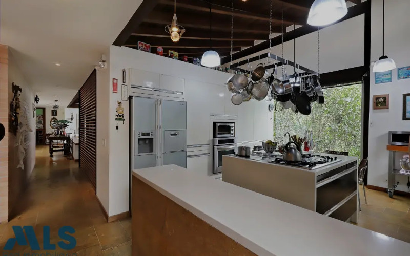 Casa en Envigado en Alto de las Palmas