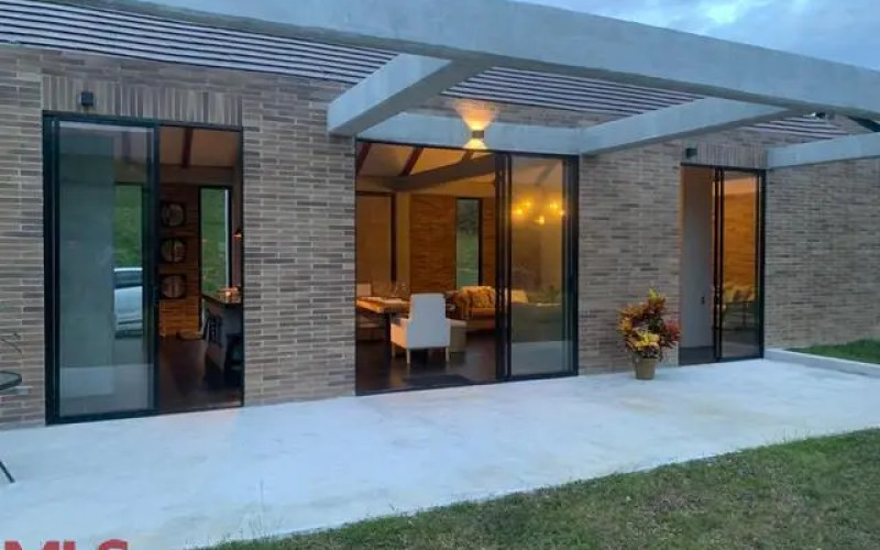 Casa en Rionegro en V. La Mosquita (Rionegro)
