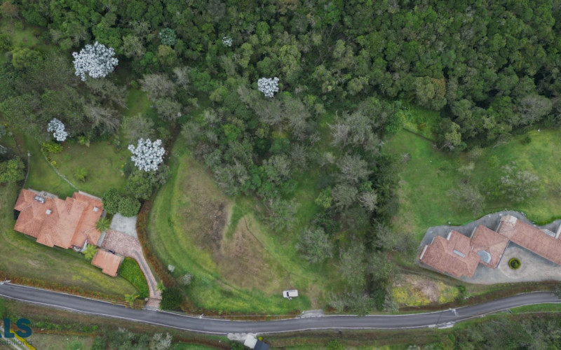 Lote Residencial en El Retiro en Alto del escobero (El Retiro)