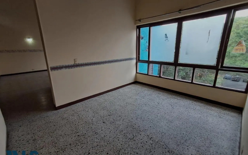 Apartamento en Medellín en Los Colores