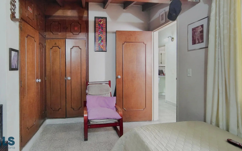 Apartamento en Medellín en Laureles