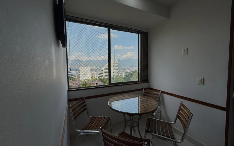 Apartamento en Medellín en La Tomatera