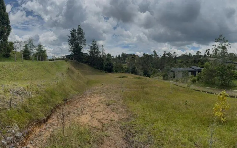Lote Residencial en El Retiro en Pantanillo