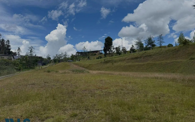 Lote Residencial en El Retiro en Pantanillo