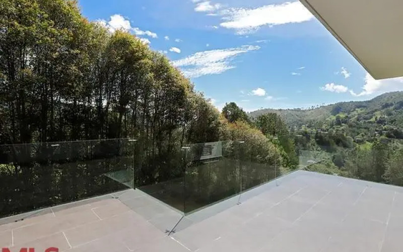Finca Recreativa en El Retiro en Corredor Don Diego
