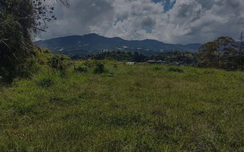 Lote Residencial en El Peñol en Morro